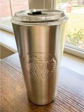 Starbucks Stainless Steel Tumbler Cup 24 oz Silver Siren Logo Flip Lid 2021
